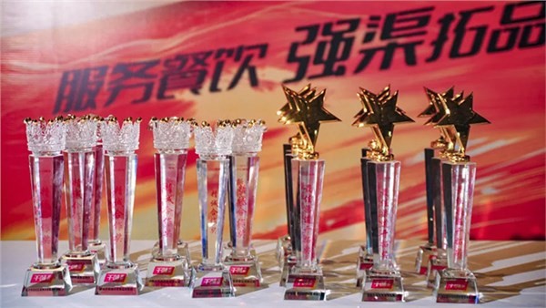 40萬+餐飲門店選擇！千味央廚靠這5大核心優(yōu)勢獲得行業(yè)廣泛認可